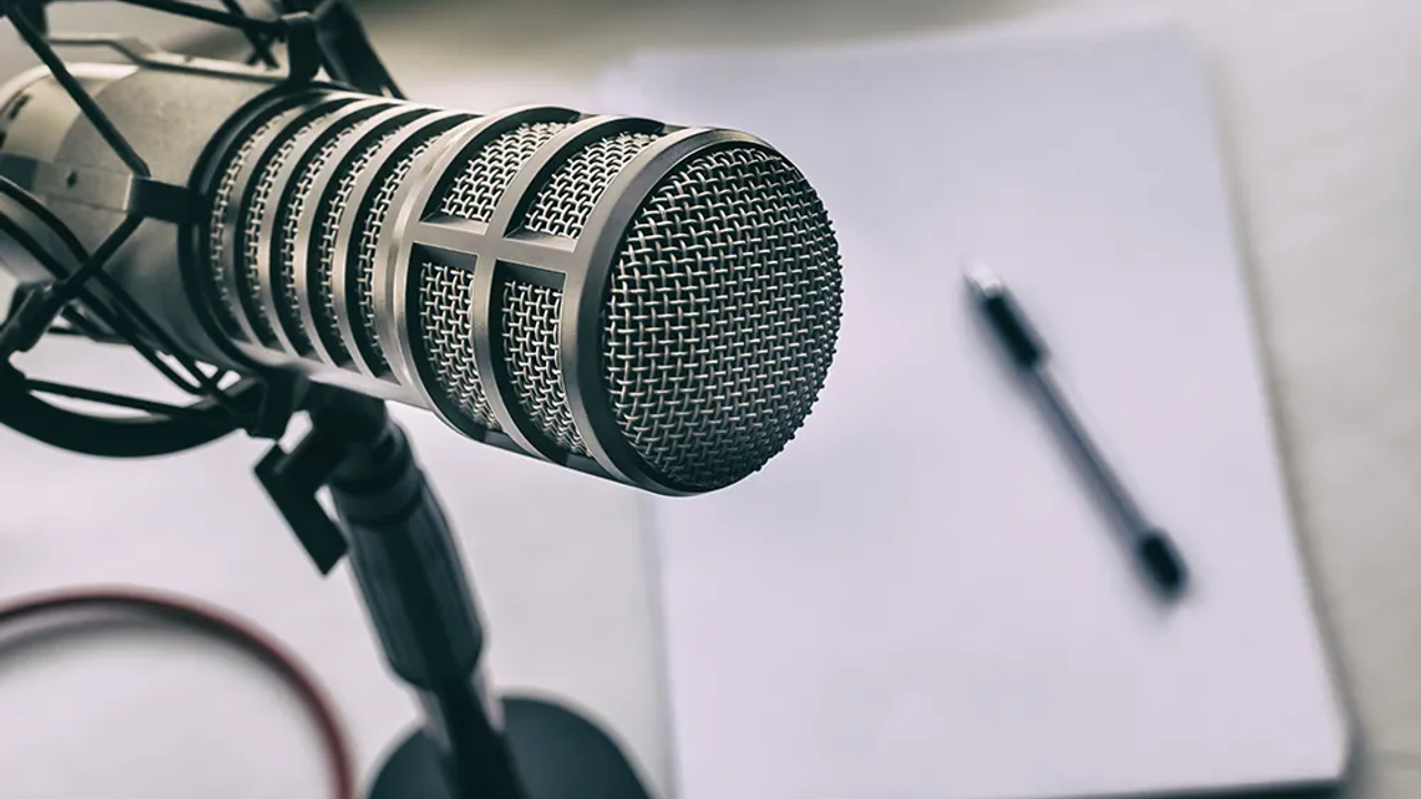 Image of a microphone.