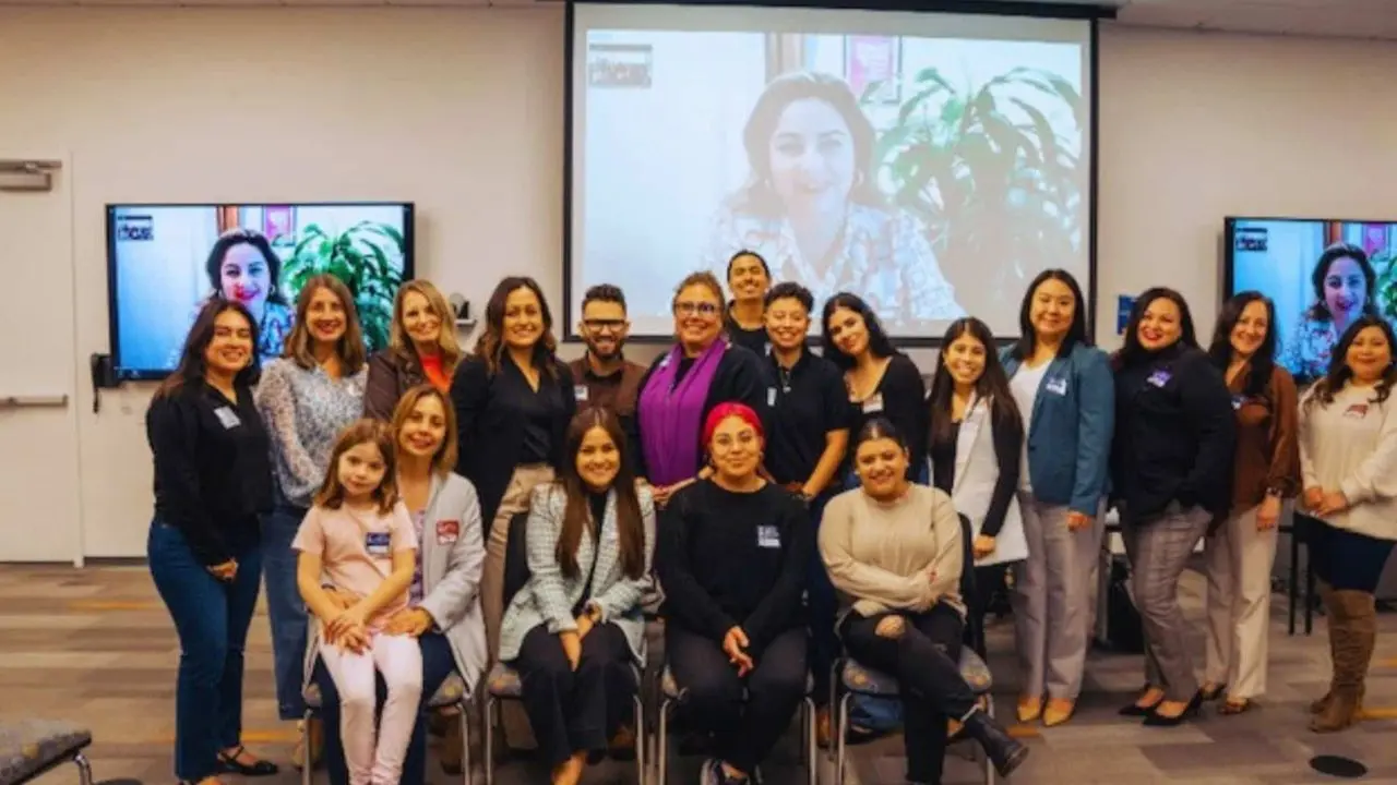 Image of Yvette Durazo giving a conference virtually.